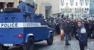 Полиция применила слезоточивый газ при разгоне протестующих в Тбилиси