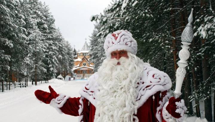 Дед Мороз отмечает день рождения в Великом Устюге