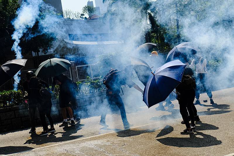 В Гонконге полиция задержала сотни протестующих студентов