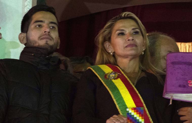 Силовики Боливии раскрыли покушение на временного президента