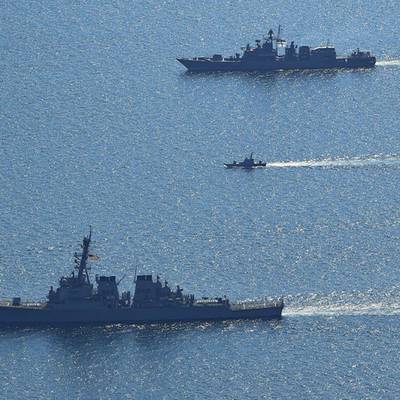 Три корабля, которые Россия возвратила Украине, направляются в Одессу