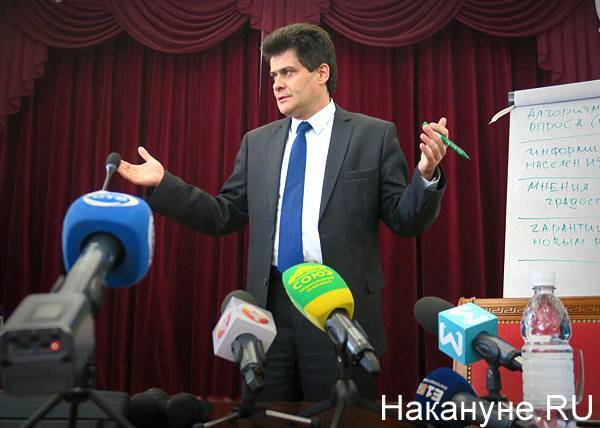 Высокинский утвердил Комплексную схему организации дорожного движения Екатеринбурга