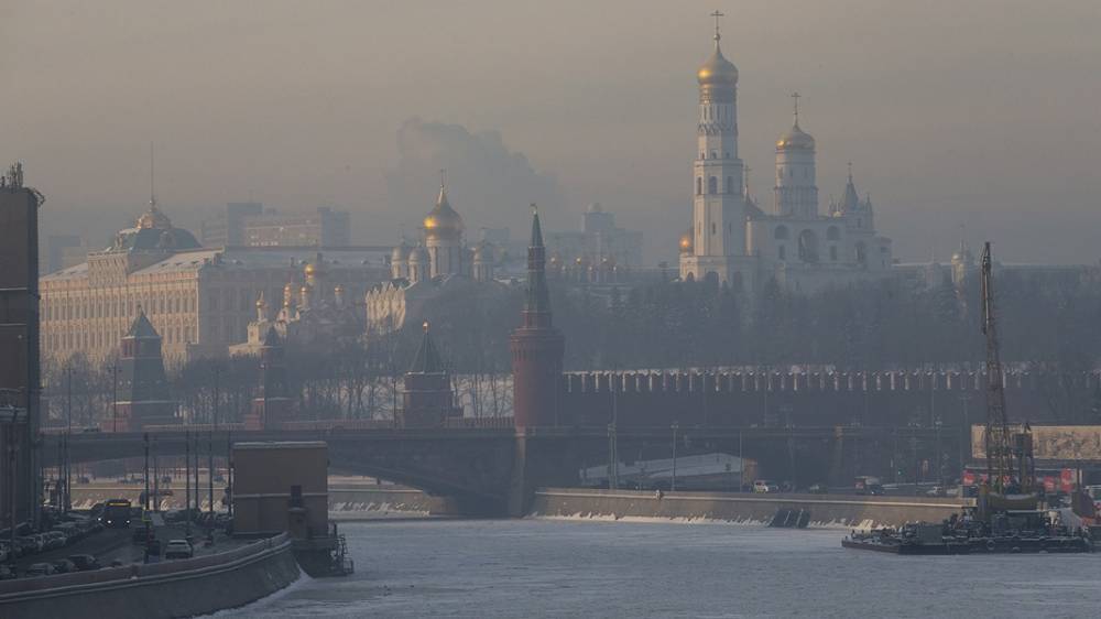 Густые туманы в Москве продержатся до середины недели