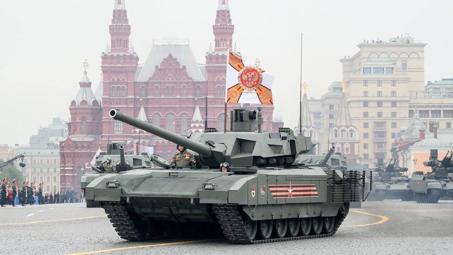 Первая партия новых танков "Армата" поступит в войска этой зимой
