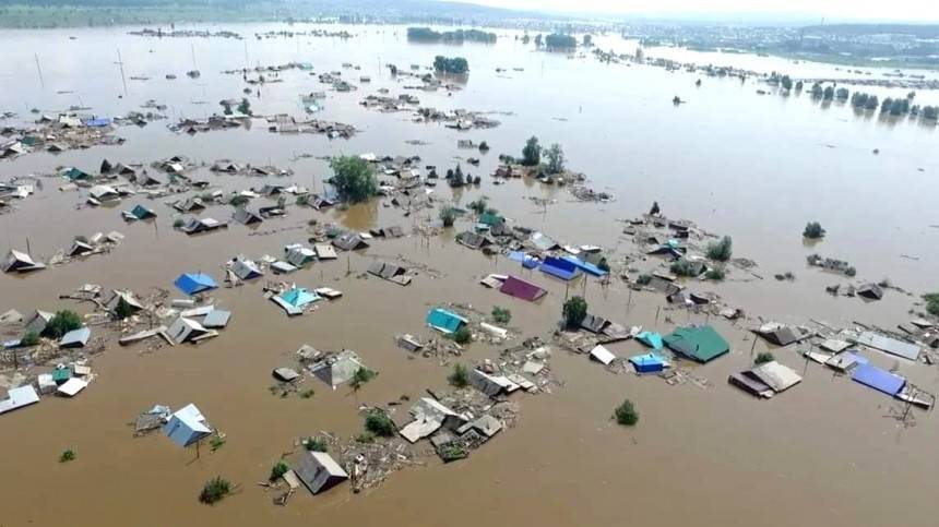 Жертвы наводнений в Иркутской области остались без помощи
