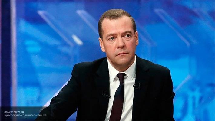 Медведев проведет встречу с премьером Белоруссии