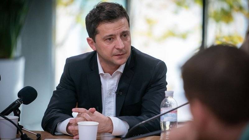 Зеленский прокомментировал уход Тимошенко в оппозицию
