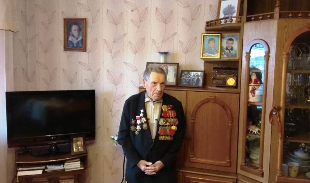 Квартиру ветерана в Петрозаводске отремонтировали после вмешательства главы региона