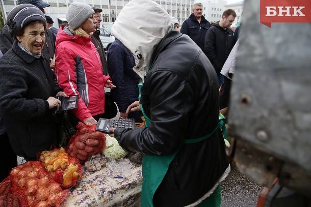 Марья Шумейко - Эксперты рассказали, можно ли хранить лук в чулках - bnkomi.ru - респ. Коми