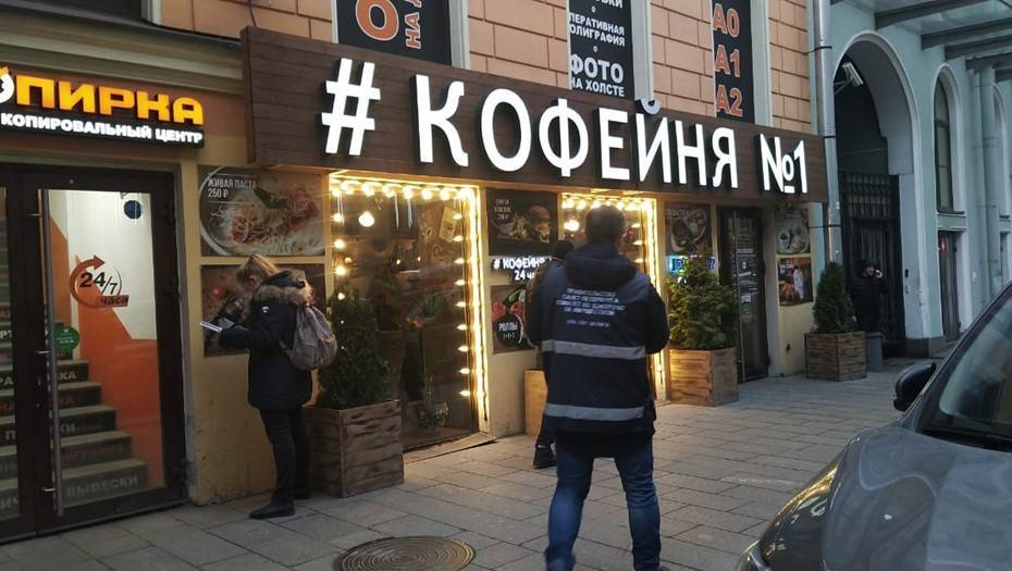 В центре Петербурга выселили незаконные кафе, ресторан и хостел