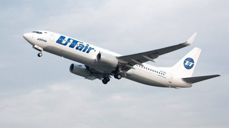 Пассажир отсудил у авиакомпании UTair 630 тысяч рублей за ЧП с самолетом в Сочи