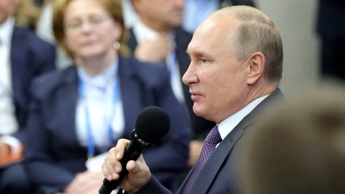 Путин заявил, что корвет «Гремящий» оснастят ракетами «Циркон»