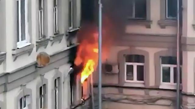 Пожар в квартире в центре Москвы ликвидирован