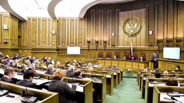 Верховный суд РФ ликвидировал движение "За права человека"