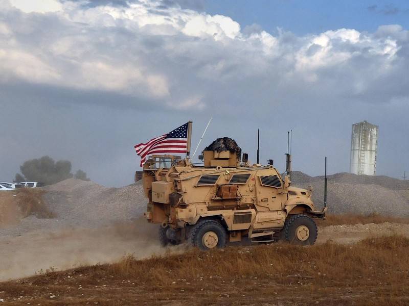 Пентагон подтвердил планы США контролировать сирийскую нефть