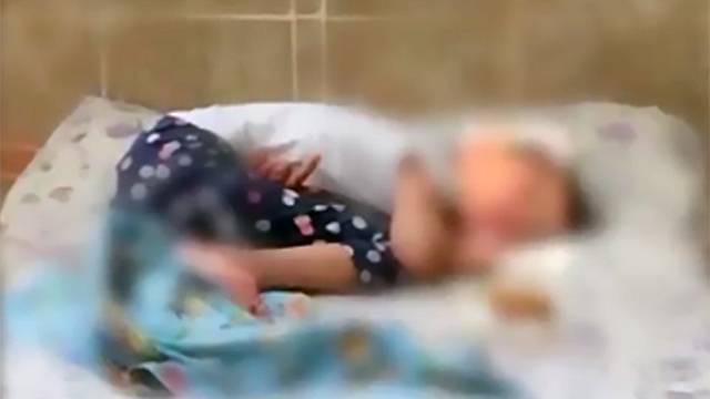 12-летняя "девочка-маугли" выписана из больницы в Орле