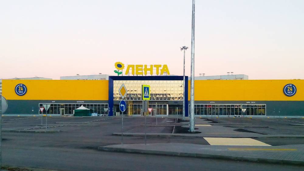 «Лента» закроет неприбыльные магазины в Петербурге