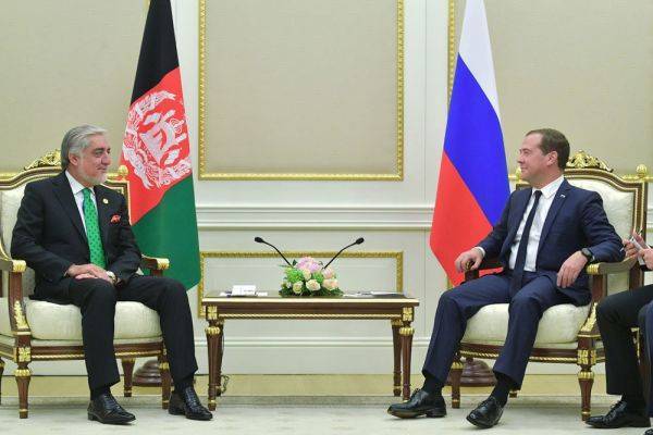 Медведев обсудил ситуацию в Афганистане с премьер-министром Абудуллой