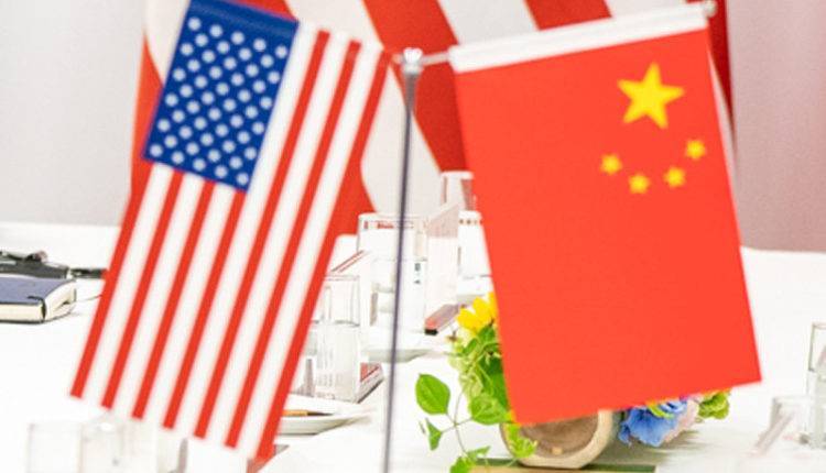 Китай и США в ходе телефонных переговоров достигли консенсуса по «основным торговым вопросам»