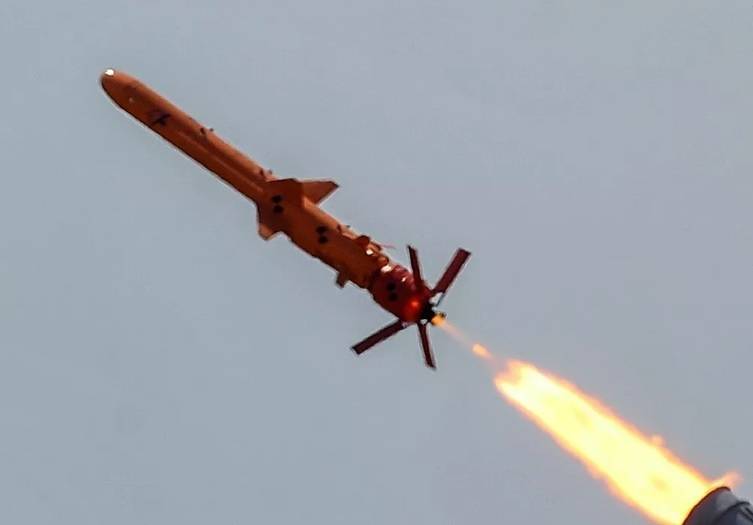 На Украине призвали к созданию ракет для ударов по АЭС России