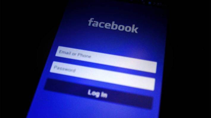 В Госдуме назвали «охотой на ведьм» цензуру Facebook по указке Госдепа