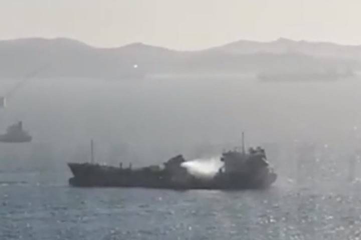 Опубликовано видео взрыва на танкере в Находке