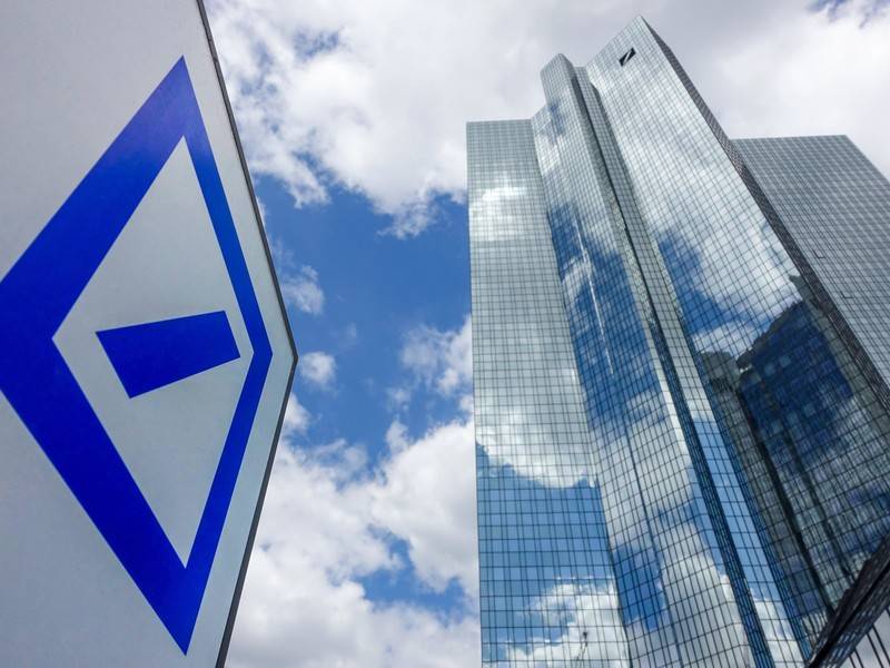 WSJ: Deutsche Bank назвал сделку с сыном экс-министра РФ сомнительной