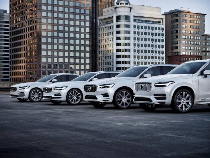 Volvo в октябре увеличила продажи в России на 16%