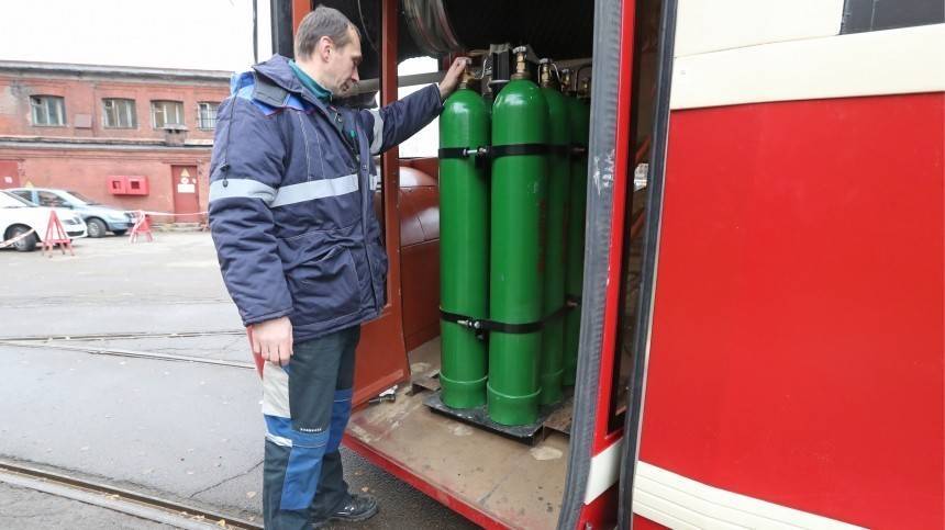 Первый в России трамвай на «водородной диете» показали в Петербурге — репортаж