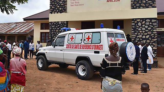СМИ: грузовик с рудой перевернулся в Конго, погибли 22 человека