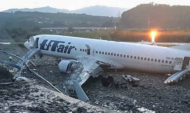 Пассажир отсудил у «ЮТэйр» 600 тысяч рублей за жесткую посадку самолета