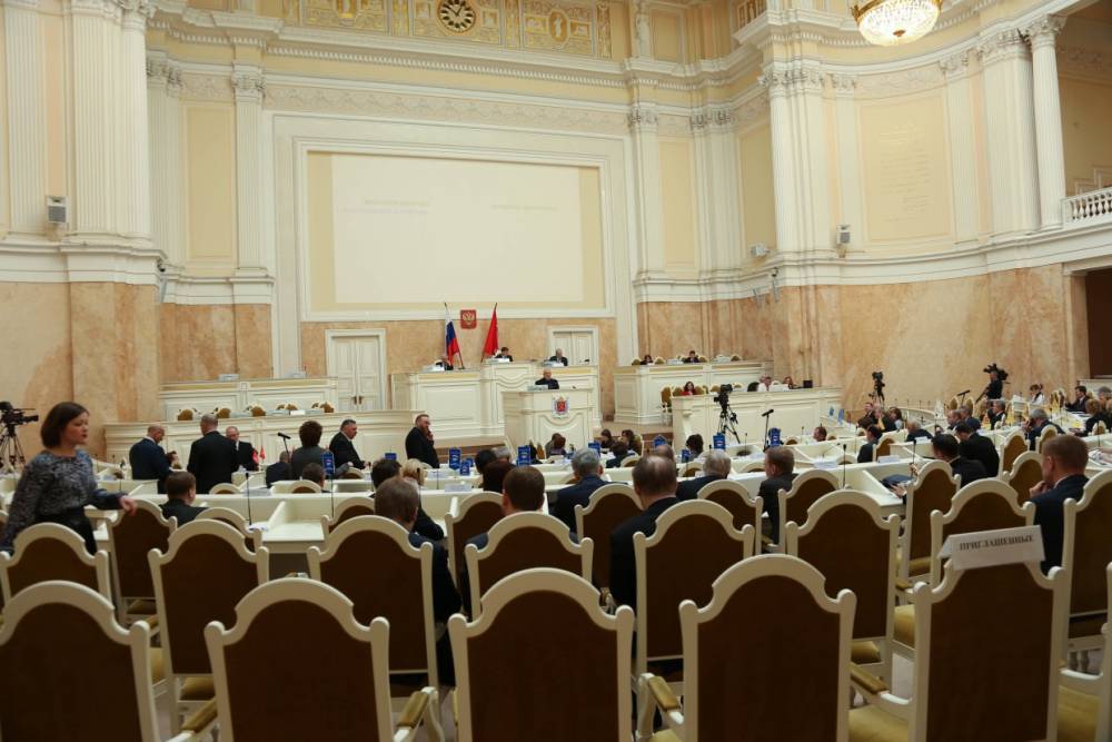 Депутаты Петербурга обсудят увеличение штрафа за преступления в сфере экологии