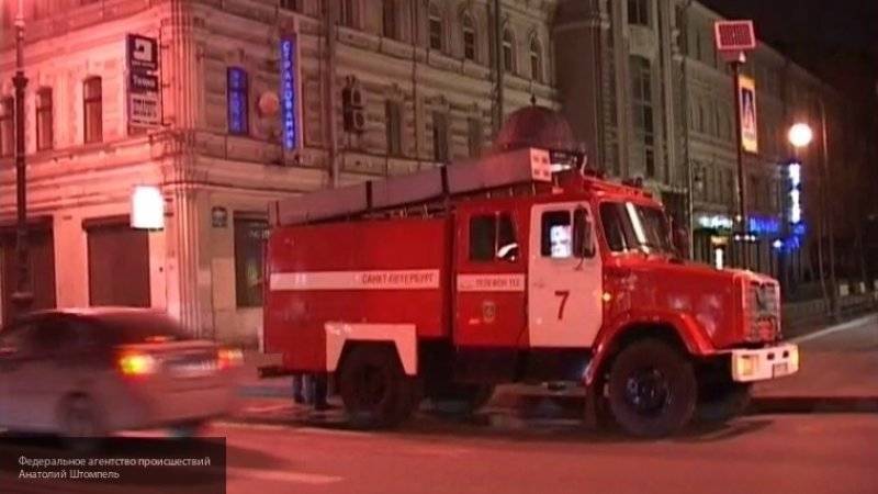 Недовольный автомобилист устроил стрельбу и поджег КамАЗ в Петербурге