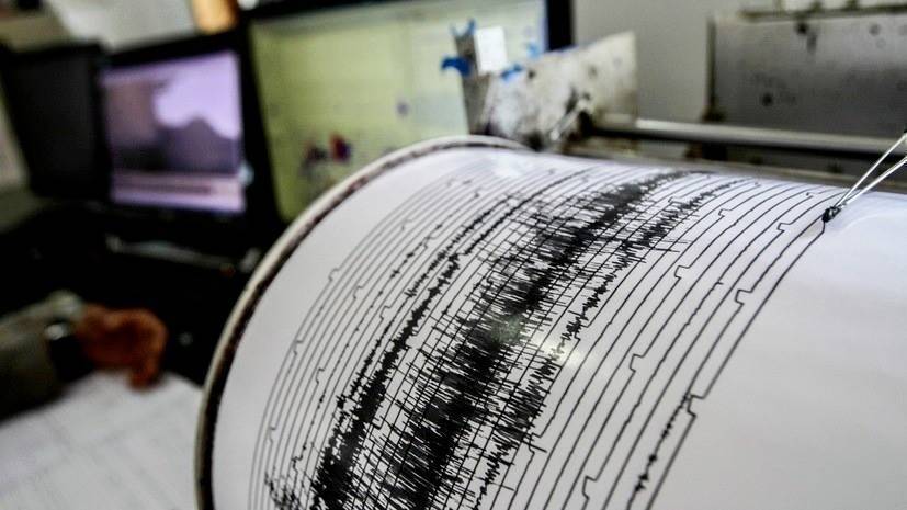 В Охотском море зафиксировали землетрясение магнитудой 6,3