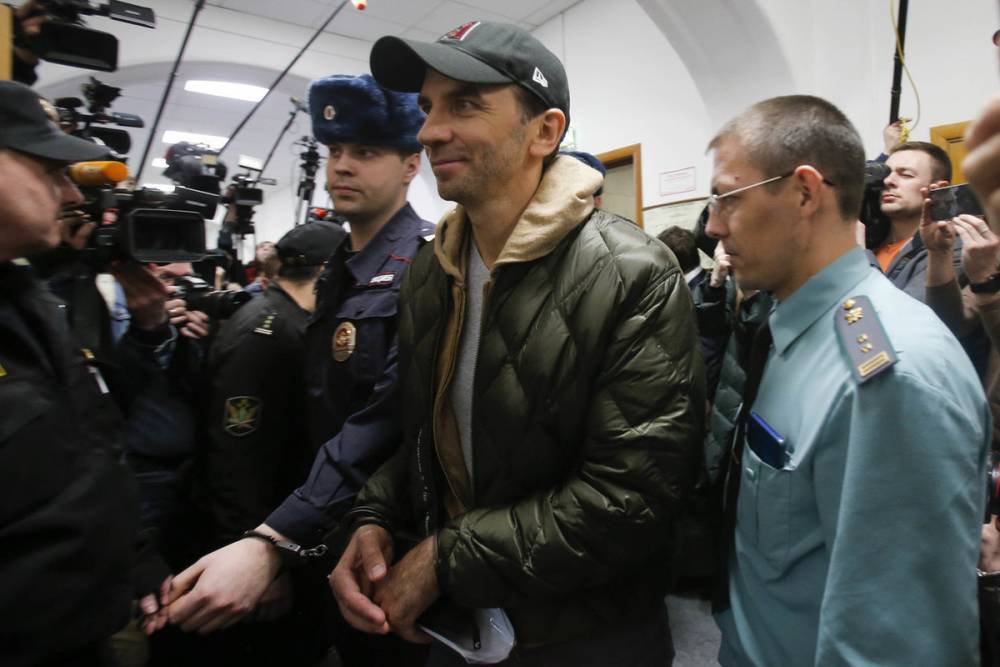 СМИ сообщили о переводе Абызовым в офшоры сотен миллионов долларов