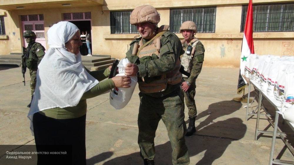 Жители сирийской провинции Эс-Сувейда получили гуманитарную помощь от российских военных
