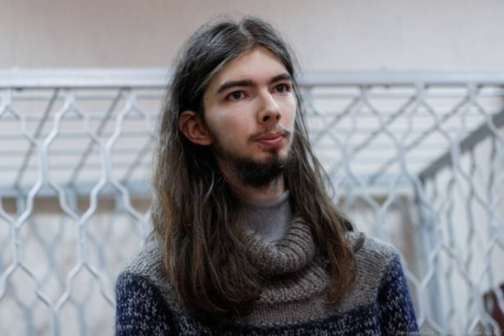 Калининградский активист пожаловался в СК на снимки с обыска в Telegram-канале «Товарищ майор»
