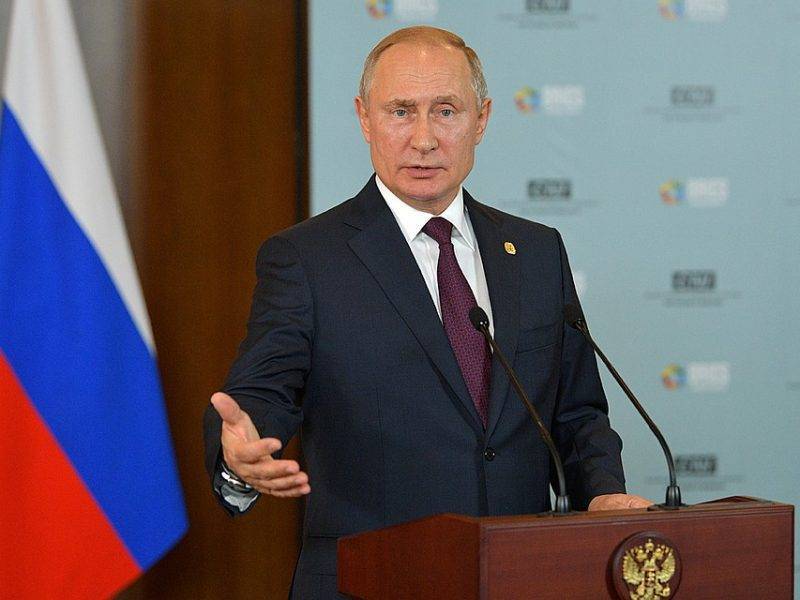 Путин признал, что доходы населения «стоят на месте»
