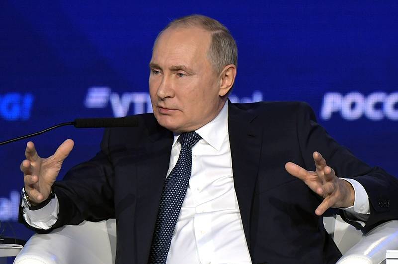 Путин назвал "российскую угрозу" выдумкой