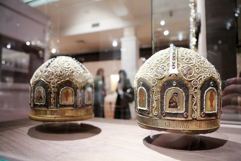 Выставка Фаберже и придворных ювелиров открылась в Историческом музее