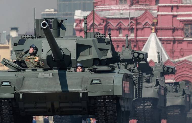Шойгу анонсировал показ новой военной техники на Параде Победы