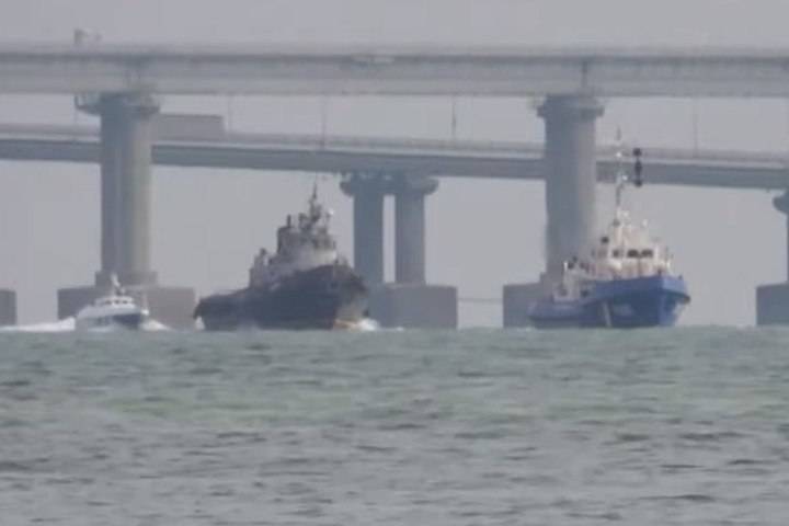 Киев обвинил Россию в воровстве унитазов с возвращенных кораблей