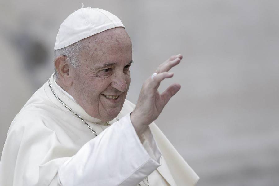 Папа Римский в шутку сравнил брак с тюрьмой