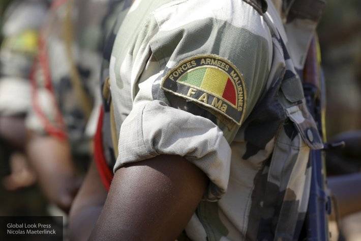 Президент Чада призвал глав дипмиссий усилить борьбу с терроризмом в регионе