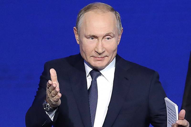 Владимир Путин: Российская угроза - выдумка тех, кто хочет наживаться на роли передового отряда борьбы с Россией