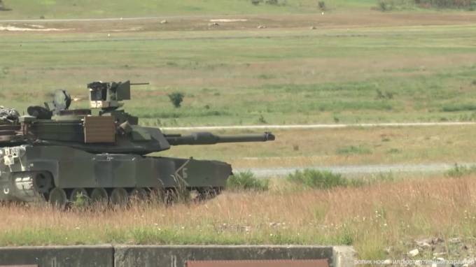 Российские танки Т-80БВМ на Севере напугали норвежских военных