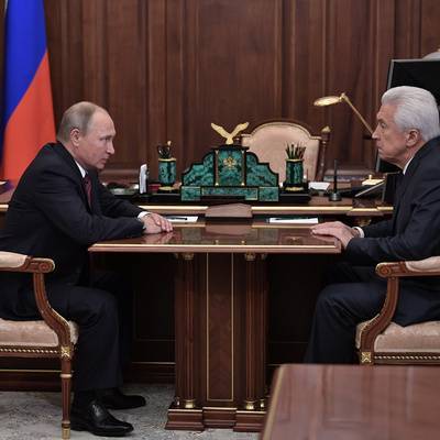 Васильев доложил Путину о дефиците рабочих мест в Дагестане