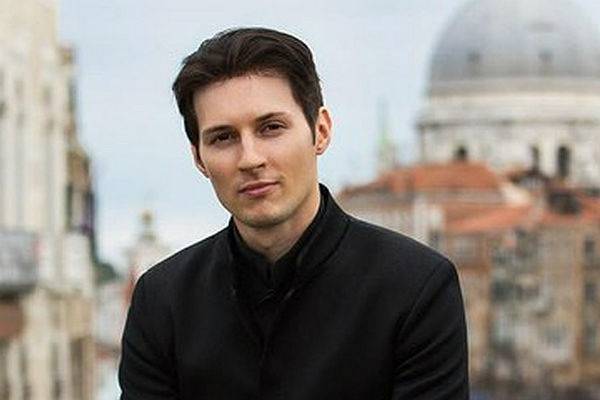 Дуров посоветовал удалить Whatsapp с телефонов