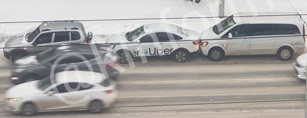 В Сургуте нетрезвый водитель устроил массовую аварию