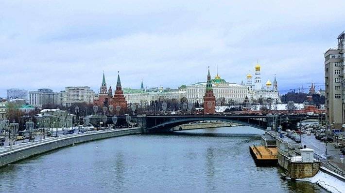 Синоптики предупредили москвичей о рекордно высоком давлении